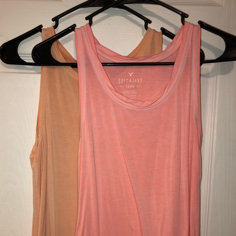 American Eagle Outfitters: Tank Tops (2) Women XS